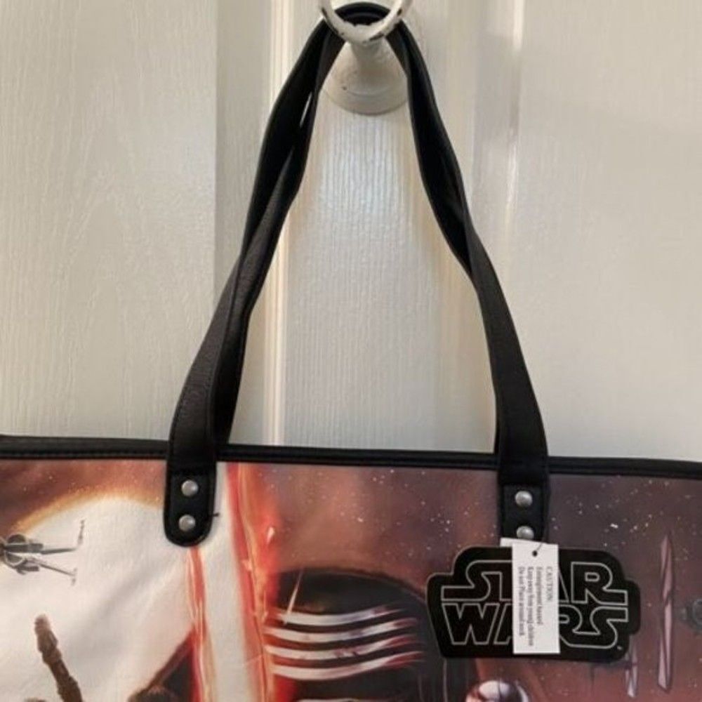 Disney Loungefly Star Wars Tote Bag Purse The Force Awakens NWT - Picture 2 of 11